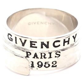 Anillo de Acero Inoxidable Givenchy Plata Metálico