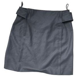Chanel Black Wool Skirt Size 38 Black