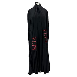 Robe noire Valentino Garavani en polyester Taille 42 Noir