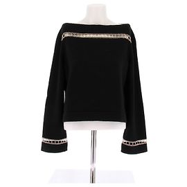 Chanel Schwarzer Cashmere-Pullover mit Schmuck Schwarz