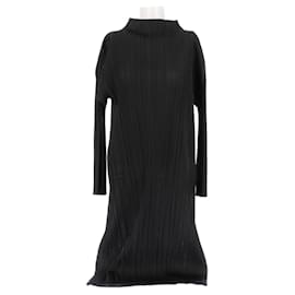 Pleats Please Schwarzes Kleid Schwarz