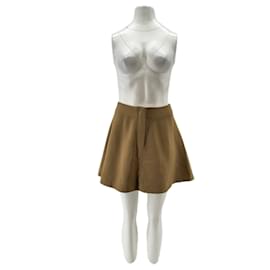 Saia curta Nanushka cor camel de viscose Camelo