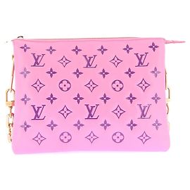 Louis Vuitton Borsa a mano rosa "Coussin GM" Rosa