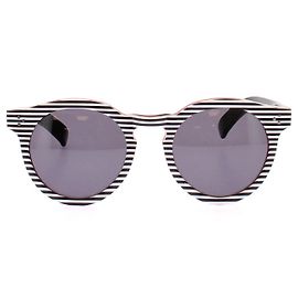 Autre Marque Lunettes de soleil rayées Black