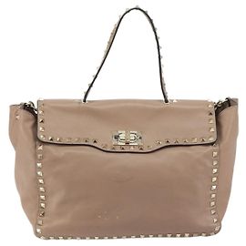 Valentino Garavani Rockstud Tote Soft Leather Medium Beige