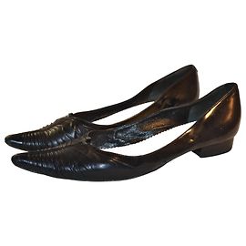 Sapatilhas de couro pretas Alessandro Dell'Acqua Preto
