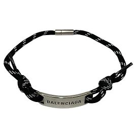 Colar com placa de logo Balenciaga Preto