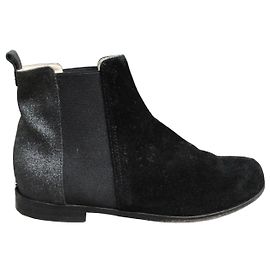 Botas Ankle Dior Pretas em Camurça e Couro Brilhante Preto