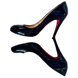 Christian Louboutin Black patent leather Louboutin pumps Black