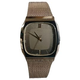 Montre à quartz Seiko Dolce réf. 5931-5450 Doré