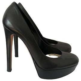 Saltos plataforma em couro preto Dior Preto