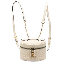 Gucci Weißer Mini GG Marmont Matelassé Leder Runder Rucksack Weiß