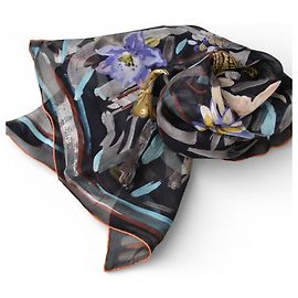 Sciarpa/stola Salvatore Ferragamo, mai usata, sciarpa, fiore, farfalla, marino, multicolore Blu