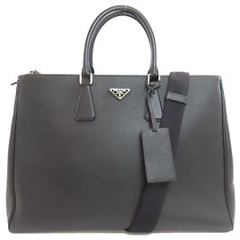 Bolsa de mão Prada Galleria com hardware de logotipo Saffiano para mulheres PRADA Preto