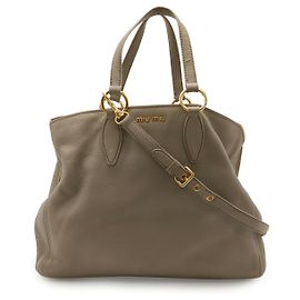 Borsa tote in pelle vitello di Miu Miu Grigio