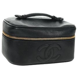 Pochette Vanity CHANEL Pelle Caviar Nera Oro CC Auth 157593V Nero D'oro