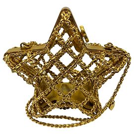 Chanel Or 2023 Étoile Minaudière Sac de Soirée Doré