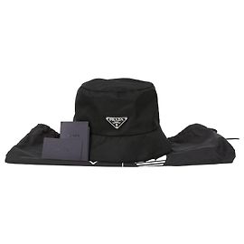 Prada Cappello a secchiello Adidas Taglia Nero