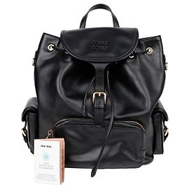 Miu Miu Rucksack mit Logo Schwarz