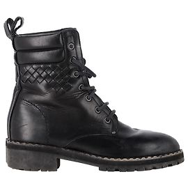 Botas de combate Eldfell Intrecciato em couro preto da Bottega Veneta Preto