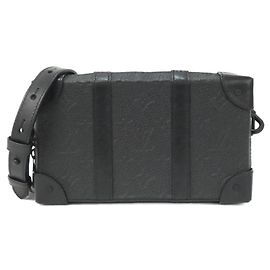Louis Vuitton Taurillon Monogram Soft Trunk Wallet Shoulder Bag Black