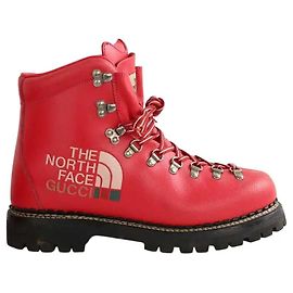 Gucci Botas de couro vermelhas Vermelho