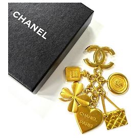 Spilla Vintage in Oro Chanel D'oro