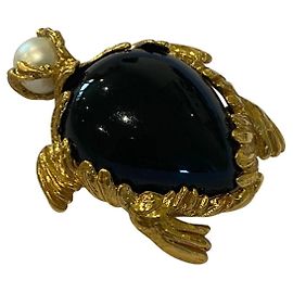 Yves Saint Laurent Alfinetes e broches Dourado