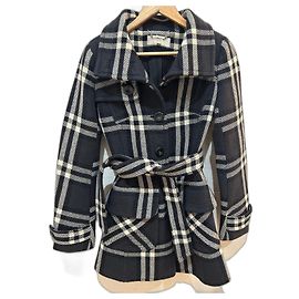 Karen Millen Short checked coat Black White