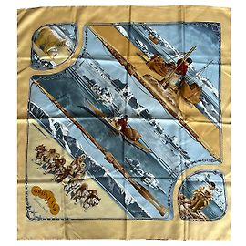 Hermès Lenço de seda 'Grønland' Marrom Branco Azul Cinza Amarelo