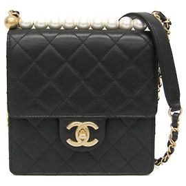 Bolsa de Ombro Chanel Matelassé com Corrente Preto