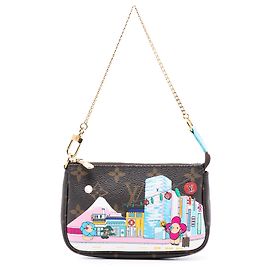 Mini Pochette Accessoires Vivienne in Monogramma Marrone a Tokyo di Louis Vuitton Marrone