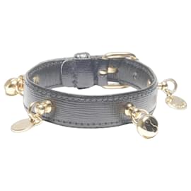 Pulseira de bangles de couro Prada com charm em preto Preto