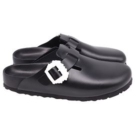 Manolo Blahnik x Birkenstock Boston Clogs in Black Leather Black