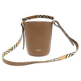 Burberry Piccolo secchiello in pelle di vitello grana marrone terra Marrone