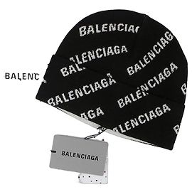 Balenciaga Gorro com Logotipo Total Preto