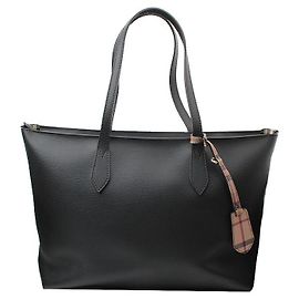Burberry Llave de cuero negro a cuadros Bolsa de compras Negro