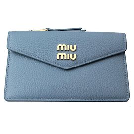 Miu Miu Kartenhalter aus hellblauem Gold Blau