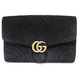 Gucci Clutch GG Marmont in velluto nero matelassé a zigzag Nero