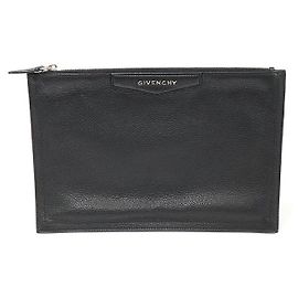 Givenchy Clutch Antigona Media in Pelle di Capra Nera Nero