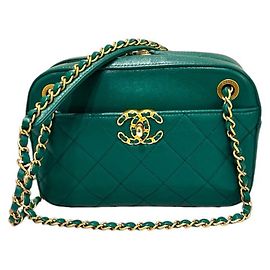 Chanel Bolsa transversal com corrente para câmera verde Verde