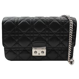 Dior Mini bolsa crossbody em couro de cordeiro preto Cannage prateado Preto