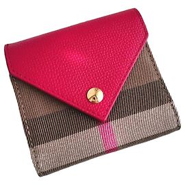 Burberry Lila Folding Wallet Red