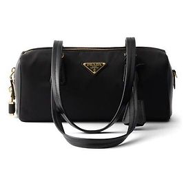 Prada Top medio in nylon e pelle con lucchetto Nero