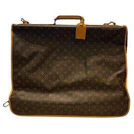 Louis Vuitton Tragbare Reisetasche für Kleidung Monogram Braun