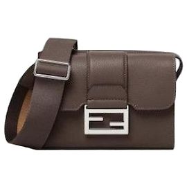 Fendi Borsa Double Baguette APDR Marrone