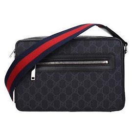 Gucci Medium GG Umhängetasche FADJA Schwarz