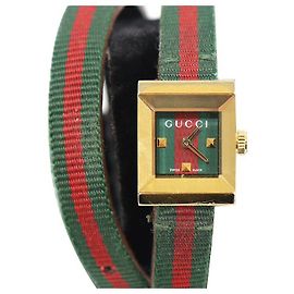 Gucci Relógio Feminino de Duas Pulseiras G-Frame WEB em Quartzo Dourado Dourado