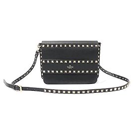 Valentino Clutch in pelle di vitello nera con borchie dorate Rockstud Nero