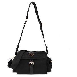 Prada Esplora Borsa a Spalla Medium Re-Nylon Nero